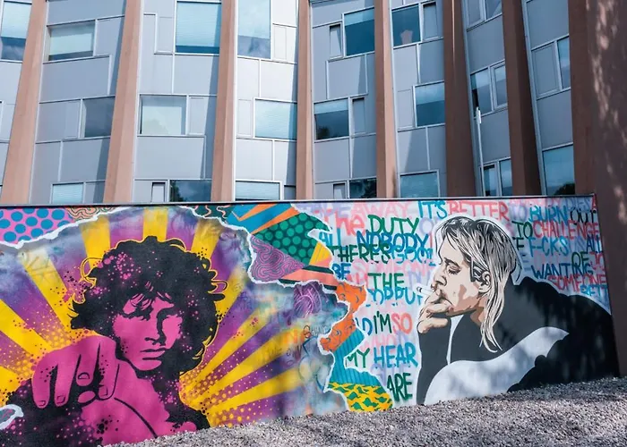 מלון Edlinger 4*